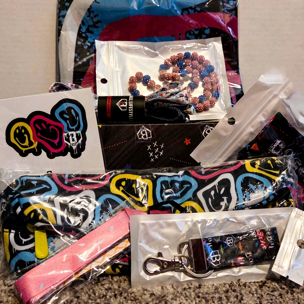 Vibrant Kids Accessory Bag Set with Keychain
